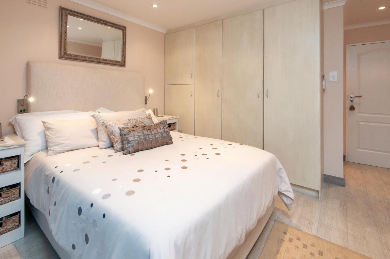 Hermanus Haven, Entire Home, On The Sea, Private Pool, Secure Екстериор снимка